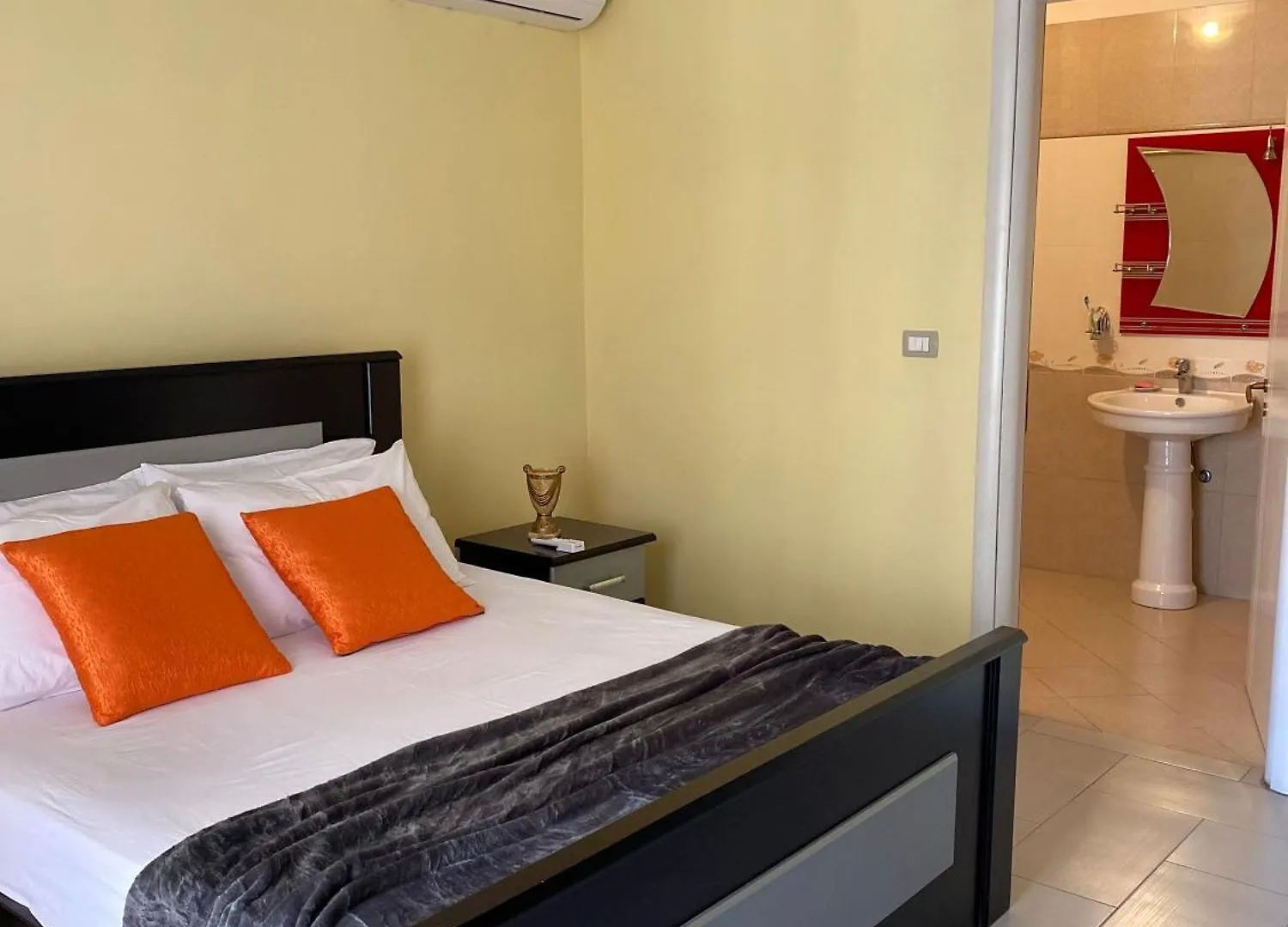 Apartament Noel Vlorë Apartamento